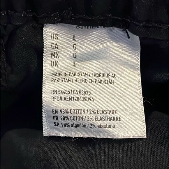 American Eagle Flex Jogger in Black, size Large - Picture 10 of 11